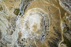 Luftbild des Stefanoskraters aus dem April 2022. (c) Tobias Schorr